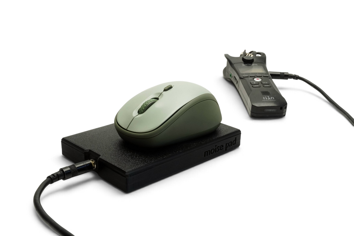 Moise Pad – EMF Microphone & Mouse Pad
